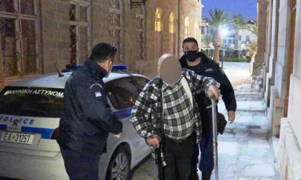 Τήνος: Στις φυλακές Κορυδαλλού ο 90χρονος δολοφόνος του 52χρονου